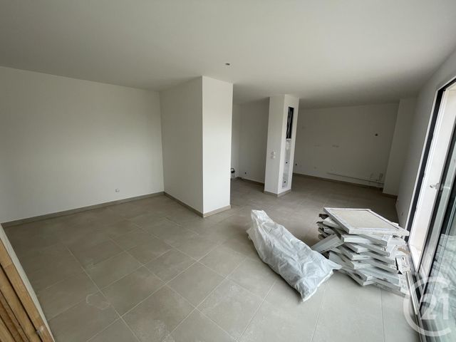 Afficher la photo en grand Appartement F3 à vendre - 3 pièces - 68,88 m2 - Lunel - 34 - LANGUEDOC-ROUSSILLON