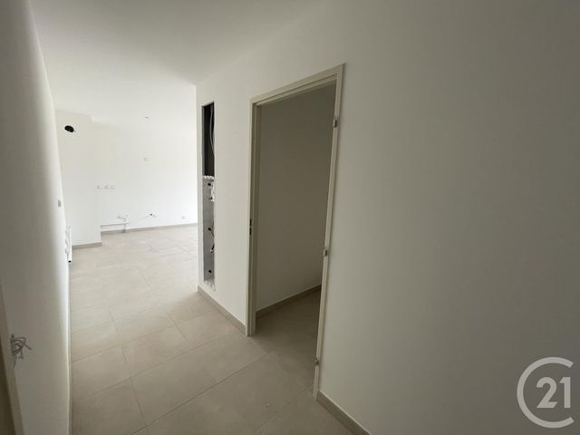 Afficher la photo en grand Appartement F3 à vendre - 3 pièces - 55,93 m2 - Lunel - 34 - LANGUEDOC-ROUSSILLON