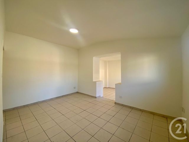 Appartement T2 &agrave; louer - 2 pi&egrave;ces - 38,47 m2 - Lunel - 34 - LANGUEDOC-ROUSSILLON