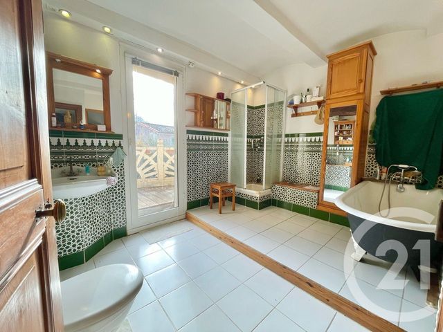 Maison à vendre - 7 pièces - 243,41 m2 - St Just - 34 - LANGUEDOC-ROUSSILLON
