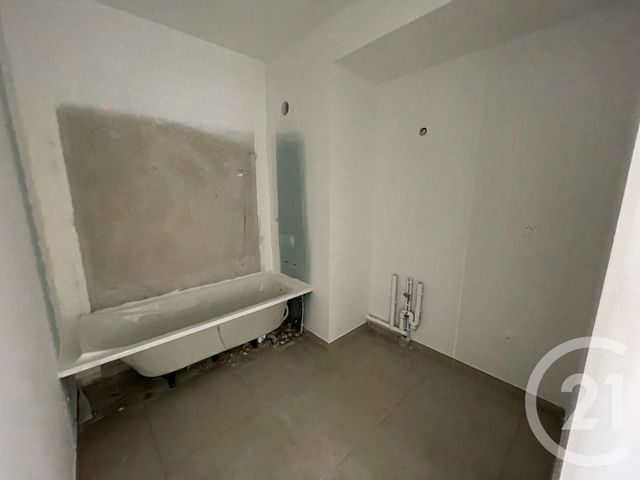 Afficher la photo en grand Appartement F3 à vendre - 3 pièces - 59,76 m2 - Lunel - 34 - LANGUEDOC-ROUSSILLON
