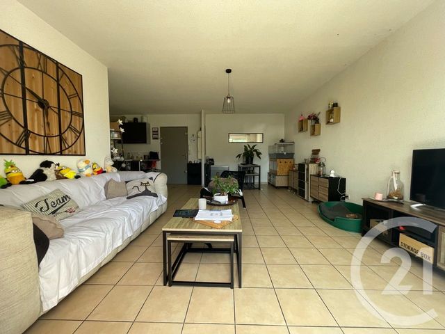 Appartement T3 à vendre - 3 pièces - 65,56 m2 - Lunel - 34 - LANGUEDOC-ROUSSILLON