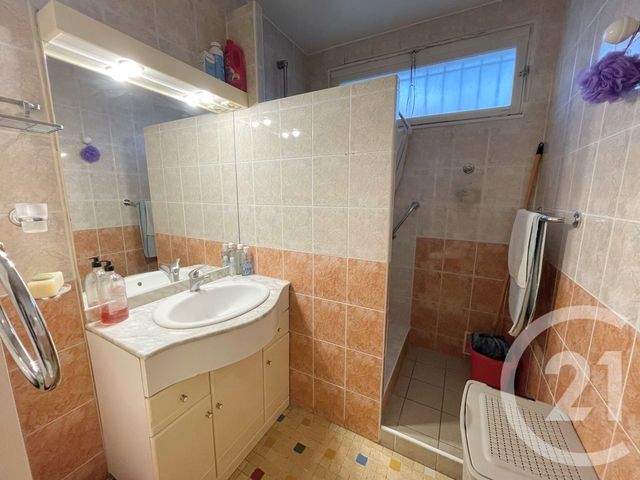 Appartement T3 &agrave; vendre - 3 pi&egrave;ces - 70,34 m2 - Lunel - 34 - LANGUEDOC-ROUSSILLON