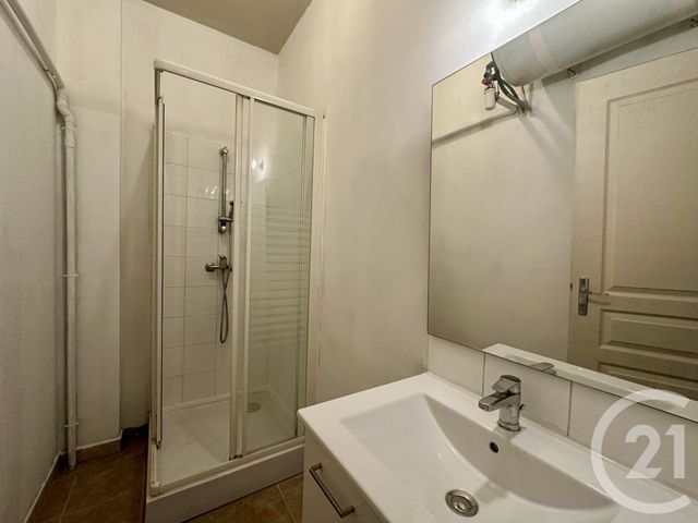 Afficher la photo en grand Appartement Studio à louer - 1 pièce - 31,80 m2 - Lunel - 34 - LANGUEDOC-ROUSSILLON