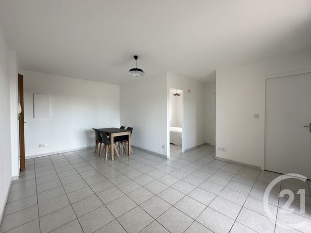 Appartement F2 à louer - 2 pièces - 42,35 m2 - Lunel - 34 - LANGUEDOC-ROUSSILLON
