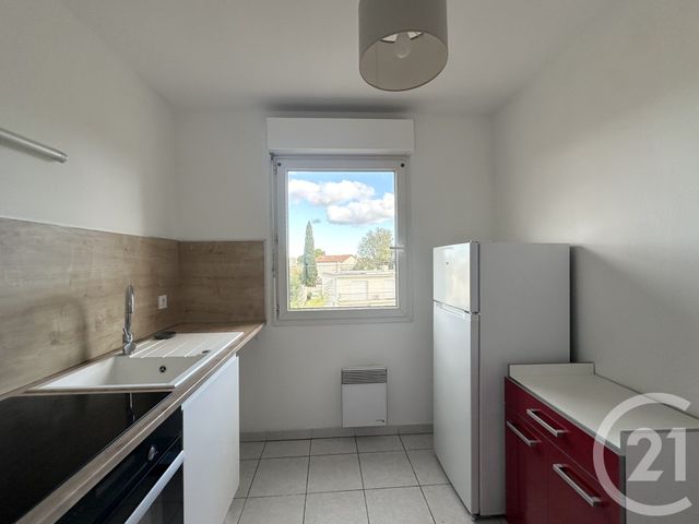 Appartement F2 à louer - 2 pièces - 42,35 m2 - Lunel - 34 - LANGUEDOC-ROUSSILLON