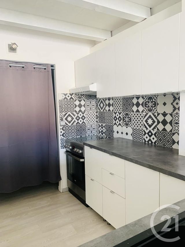 Maison à louer - 3 pièces - 67,15 m2 - Codognan - 30 - LANGUEDOC-ROUSSILLON