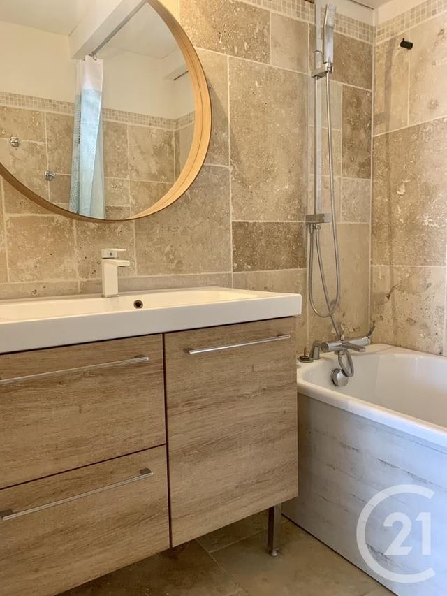 Maison à louer - 3 pièces - 67,15 m2 - Codognan - 30 - LANGUEDOC-ROUSSILLON