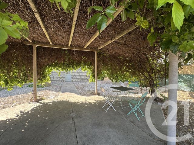 Maison &agrave; louer - 4 pi&egrave;ces - 86,27 m2 - Lunel - 34 - LANGUEDOC-ROUSSILLON