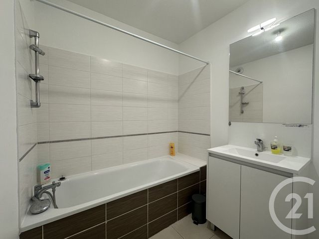 Appartement F2 à louer - 2 pièces - 49,10 m2 - Lunel - 34 - LANGUEDOC-ROUSSILLON