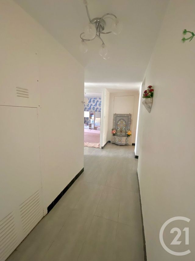 Appartement F4 &agrave; vendre - 4 pi&egrave;ces - 84,67 m2 - Lunel - 34 - LANGUEDOC-ROUSSILLON