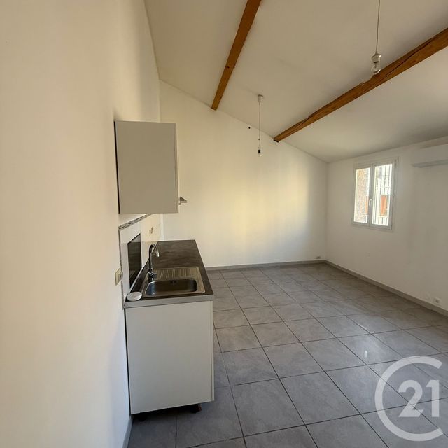 Appartement F1 Bis à louer LUNEL