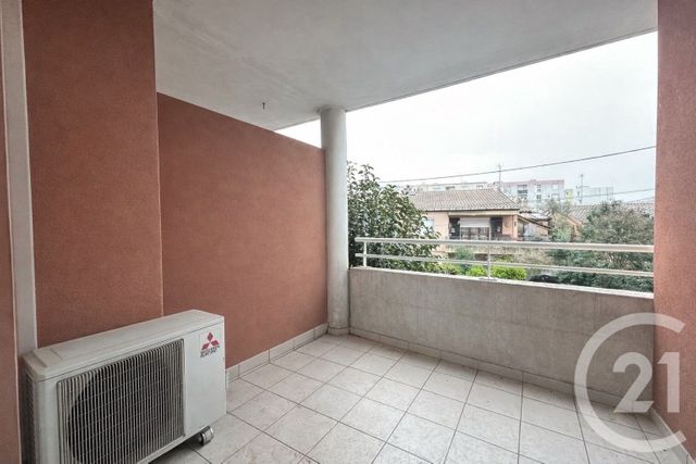 Appartement F2 &agrave; louer - 2 pi&egrave;ces - 40 m2 - Lunel - 34 - LANGUEDOC-ROUSSILLON
