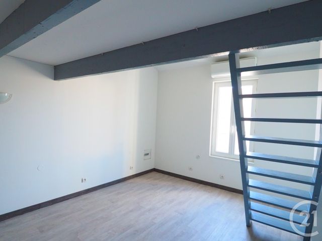 Maison &agrave; louer - 2 pi&egrave;ces - 33,29 m2 - St Laurent D Aigouze - 30 - LANGUEDOC-ROUSSILLON