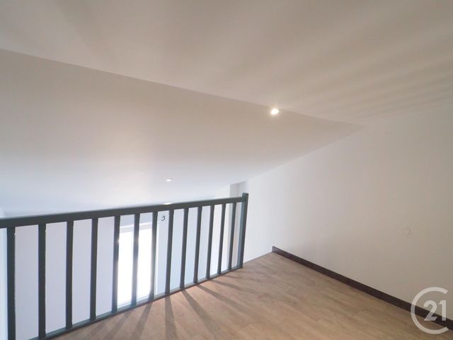 Maison &agrave; louer - 2 pi&egrave;ces - 33,29 m2 - St Laurent D Aigouze - 30 - LANGUEDOC-ROUSSILLON