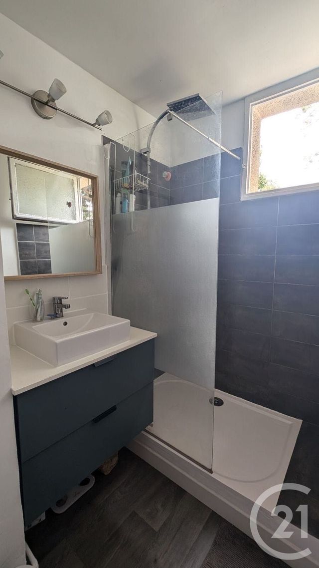 Appartement F4 &agrave; louer - 4 pi&egrave;ces - 78,40 m2 - Lunel - 34 - LANGUEDOC-ROUSSILLON