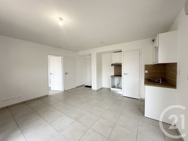 Appartement F2 &agrave; louer - 2 pi&egrave;ces - 40,59 m2 - Marsillargues - 34 - LANGUEDOC-ROUSSILLON