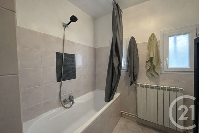 Maison &agrave; louer - 4 pi&egrave;ces - 89,40 m2 - Lunel Viel - 34 - LANGUEDOC-ROUSSILLON