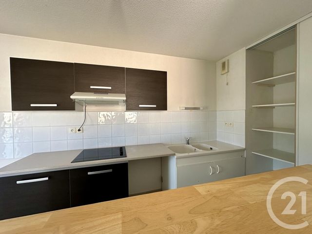 Appartement F3 &agrave; louer - 3 pi&egrave;ces - 60,15 m2 - Lunel - 34 - LANGUEDOC-ROUSSILLON