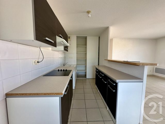 Appartement F3 &agrave; louer - 3 pi&egrave;ces - 60,15 m2 - Lunel - 34 - LANGUEDOC-ROUSSILLON