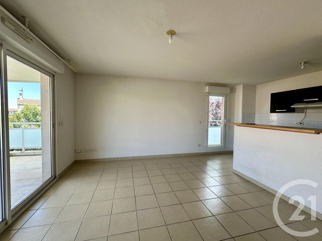Appartement F3 &agrave; louer - 3 pi&egrave;ces - 60,15 m2 - Lunel - 34 - LANGUEDOC-ROUSSILLON