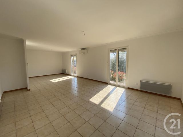 Maison &agrave; louer - 5 pi&egrave;ces - 137,34 m2 - Vauvert - 30 - LANGUEDOC-ROUSSILLON