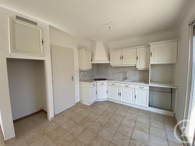 Maison &agrave; louer - 5 pi&egrave;ces - 137,34 m2 - Vauvert - 30 - LANGUEDOC-ROUSSILLON