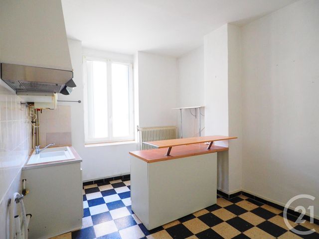 Appartement F5 &agrave; louer - 5 pi&egrave;ces - 86,56 m2 - Lunel - 34 - LANGUEDOC-ROUSSILLON