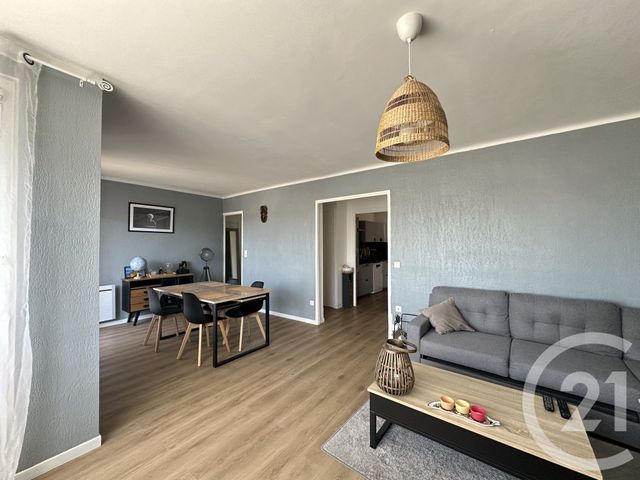 Appartement F3 &agrave; louer - 3 pi&egrave;ces - 70,63 m2 - Lunel - 34 - LANGUEDOC-ROUSSILLON