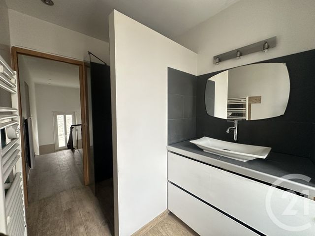 Appartement F2 &agrave; louer - 2 pi&egrave;ces - 44,05 m2 - Milhaud - 30 - LANGUEDOC-ROUSSILLON