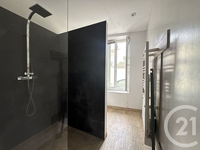 Appartement F2 &agrave; louer - 2 pi&egrave;ces - 44,05 m2 - Milhaud - 30 - LANGUEDOC-ROUSSILLON