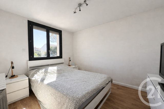 Maison &agrave; louer - 4 pi&egrave;ces - 86,50 m2 - Marsillargues - 34 - LANGUEDOC-ROUSSILLON