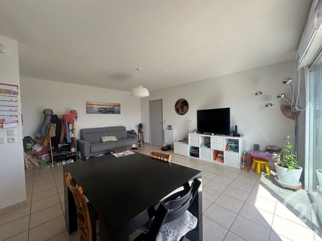 Appartement F3 à louer AIMARGUES