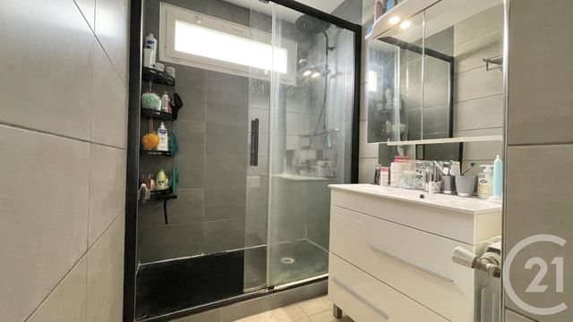 Appartement T5 &agrave; vendre - 5 pi&egrave;ces - 82,56 m2 - Lunel - 34 - LANGUEDOC-ROUSSILLON