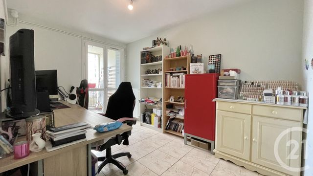 Appartement T5 &agrave; vendre - 5 pi&egrave;ces - 82,56 m2 - Lunel - 34 - LANGUEDOC-ROUSSILLON