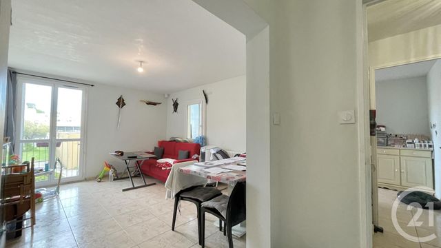 Appartement T5 &agrave; vendre - 5 pi&egrave;ces - 82,56 m2 - Lunel - 34 - LANGUEDOC-ROUSSILLON
