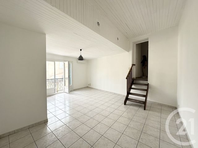 Appartement F3 bis &agrave; louer - 3 pi&egrave;ces - 74,54 m2 - Vauvert - 30 - LANGUEDOC-ROUSSILLON