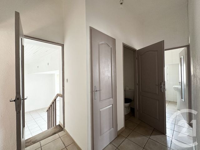 Appartement F3 bis &agrave; louer - 3 pi&egrave;ces - 74,54 m2 - Vauvert - 30 - LANGUEDOC-ROUSSILLON