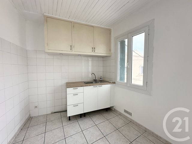 Appartement F3 bis &agrave; louer - 3 pi&egrave;ces - 74,54 m2 - Vauvert - 30 - LANGUEDOC-ROUSSILLON