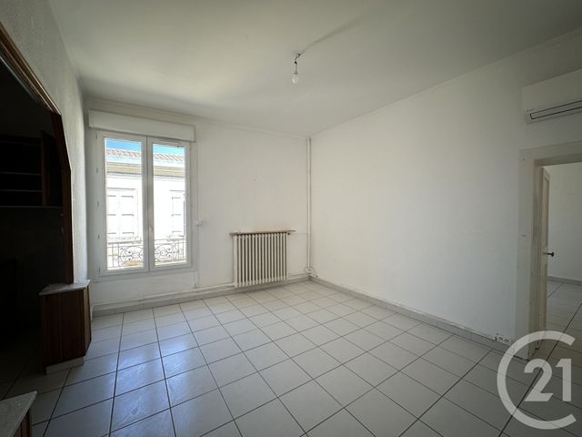 Appartement F3 &agrave; louer - 3 pi&egrave;ces - 89,04 m2 - Vergeze - 30 - LANGUEDOC-ROUSSILLON
