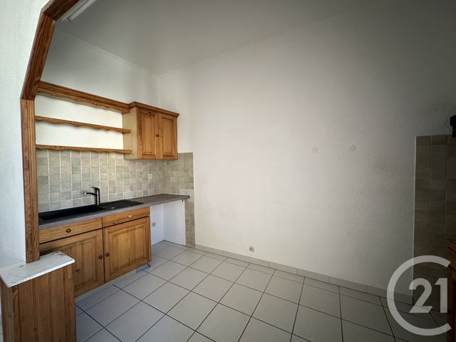 Appartement F3 &agrave; louer - 3 pi&egrave;ces - 89,04 m2 - Vergeze - 30 - LANGUEDOC-ROUSSILLON