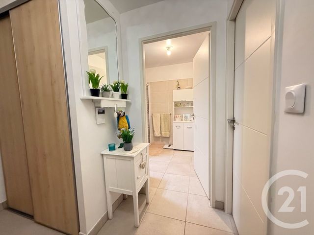 Appartement T3 &agrave; vendre - 3 pi&egrave;ces - 68 m2 - Lunel - 34 - LANGUEDOC-ROUSSILLON