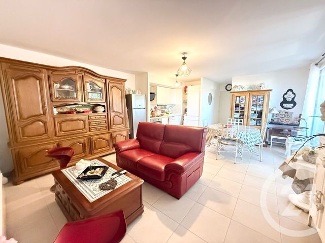 Appartement T3 &agrave; vendre - 3 pi&egrave;ces - 68 m2 - Lunel - 34 - LANGUEDOC-ROUSSILLON