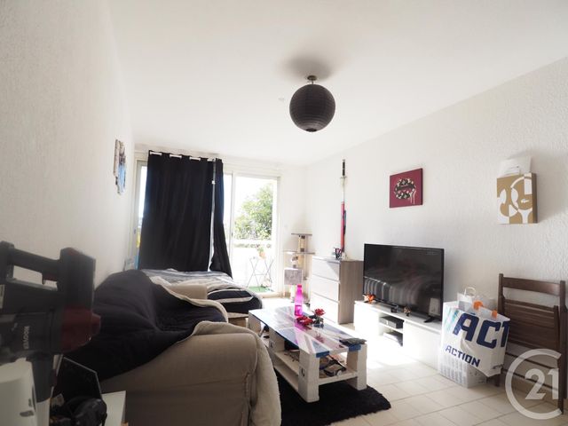 Appartement F1 &agrave; louer - 1 pi&egrave;ce - 30,15 m2 - Lunel - 34 - LANGUEDOC-ROUSSILLON