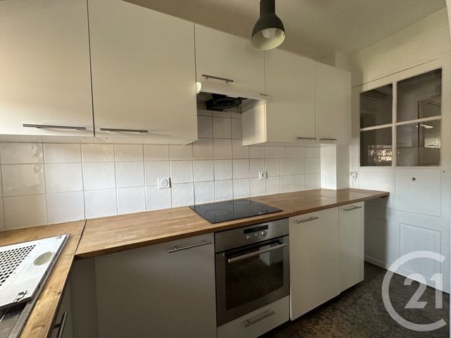 Appartement F3 &agrave; louer - 3 pi&egrave;ces - 61,42 m2 - Lunel - 34 - LANGUEDOC-ROUSSILLON