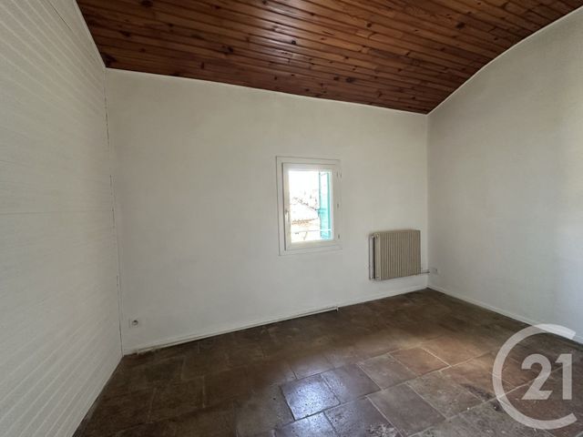 Appartement F3 &agrave; louer - 3 pi&egrave;ces - 61,42 m2 - Lunel - 34 - LANGUEDOC-ROUSSILLON