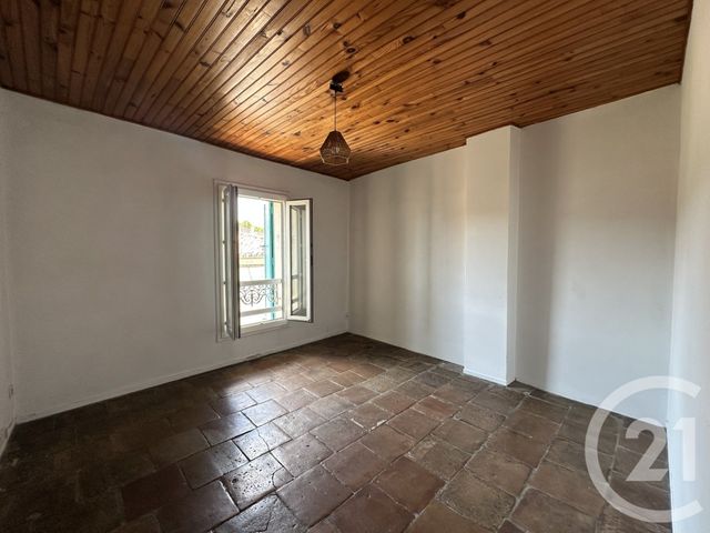 Appartement F3 &agrave; louer - 3 pi&egrave;ces - 61,42 m2 - Lunel - 34 - LANGUEDOC-ROUSSILLON