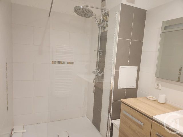 Appartement F3 &agrave; louer - 3 pi&egrave;ces - 70,22 m2 - Montpellier - 34 - LANGUEDOC-ROUSSILLON