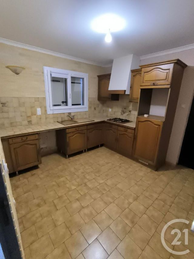 Maison &agrave; louer - 4 pi&egrave;ces - 87 m2 - Vauvert - 30 - LANGUEDOC-ROUSSILLON