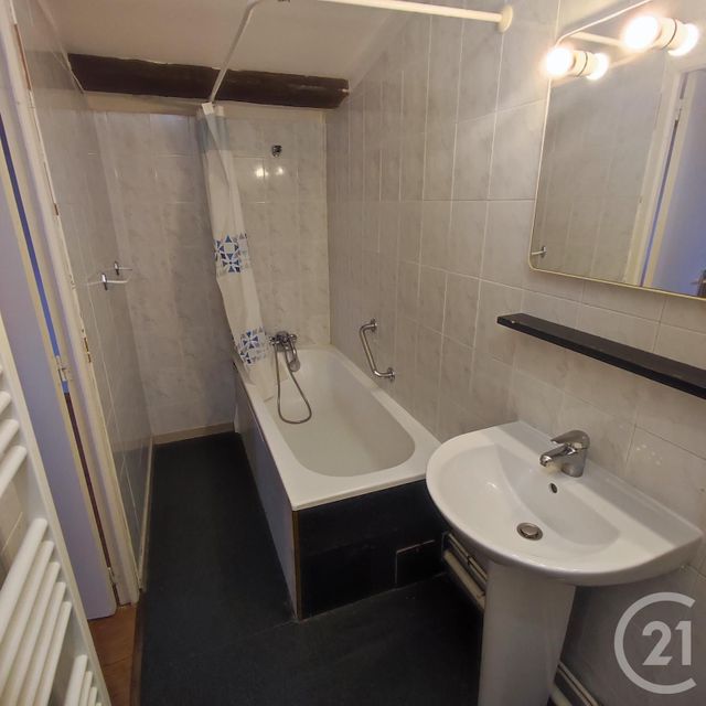 Appartement F2 &agrave; louer - 2 pi&egrave;ces - 48,56 m2 - Calvisson - 30 - LANGUEDOC-ROUSSILLON